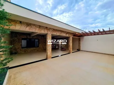 Casa com 5 Quartos para alugar, 304m² no Jardim Madalena, Campinas