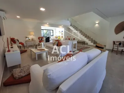 Casa de Condomínio com 4 Quartos à venda, 220m² no Barra do Sahy, São Sebastião