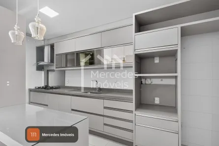 Apartamento com 2 Quartos para alugar, 140m² no Centro, Itajaí