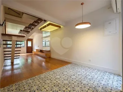 Casa com 2 Quartos à venda, 120m² no Pinheiros, São Paulo