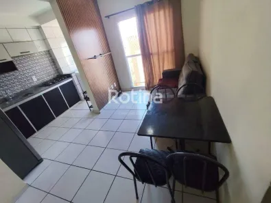 Apartamento com 2 Quartos para alugar, 48m² no Jardim Europa, Uberlândia