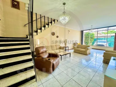 Sobrado com 3 Quartos à venda, 240m² no Brooklin Paulista, São Paulo