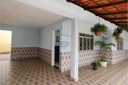 Casa com 2 Quartos à venda, 221m² no Ceilândia Sul, Brasília