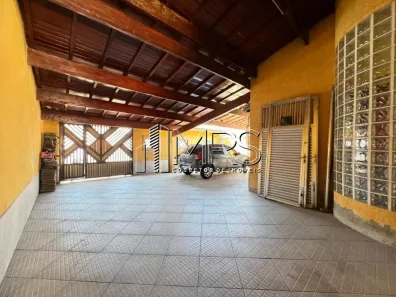 Casa com 3 Quartos à venda, 173m² no Caiçara, Praia Grande
