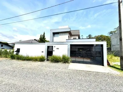 Casa com 2 Quartos para alugar, 120m² no Rio Bonito (Pirabeiraba), Joinville