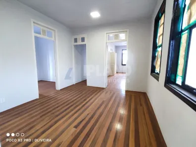 Sobrado com 5 Quartos para alugar, 200m² no Centro, São Carlos