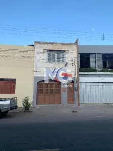 Casa com 5 Quartos à venda, 12m² no Pirajá, Juazeiro do Norte