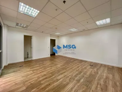 Sala Comercial para alugar, 44m² no Vila Dom Pedro I, São Paulo