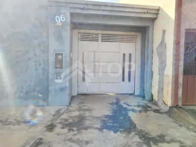 Casa com 3 Quartos para alugar, 100m² no Jardim São João Batista, São Carlos