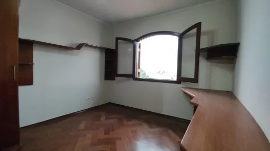 Sobrado com 4 Quartos à venda, 220m² no Parque Monteiro Soares, São Paulo