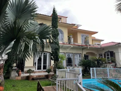 Casa com 8 Quartos à venda, 349m² no , Garopaba