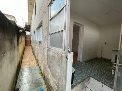 Casa com 2 Quartos para alugar, 45m² no Vila Cavaton, São Paulo