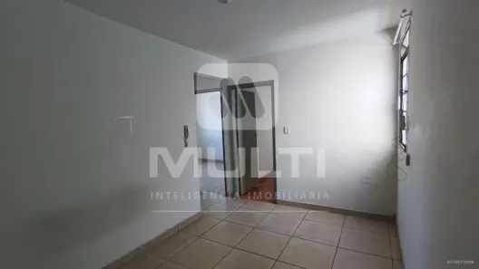 Apartamento com 2 Quartos para alugar, 50m² no Santa Mônica, Uberlândia