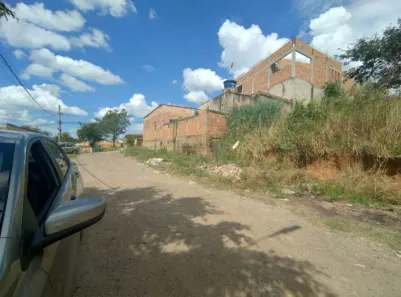 Lote/Terreno à venda, 360m² no Recanto Verde, Esmeraldas