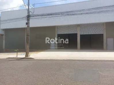 Galpão/Depósito/Armazém para alugar, 460m² no Marta Helena, Uberlândia
