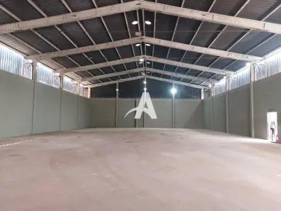 Galpão/Depósito/Armazém para alugar, 1683m² no Distrito Industrial, Uberlândia