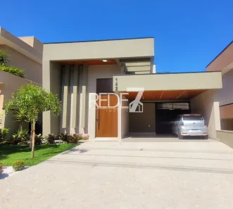 Casa de Condomínio com 4 Quartos à venda, 230m² no Swiss Park, Campinas
