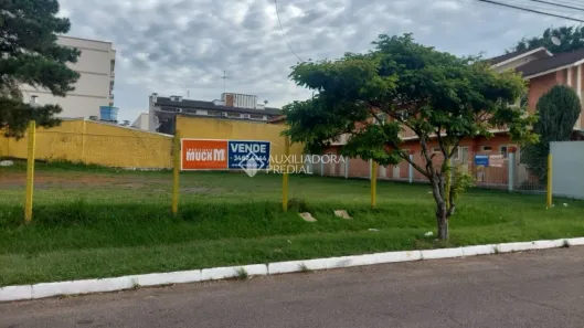 Lote/Terreno à venda, 648m² no São José, Canoas