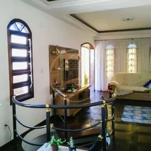 Sobrado com 3 Quartos à venda, 220m² no Vila Quintana, São Paulo