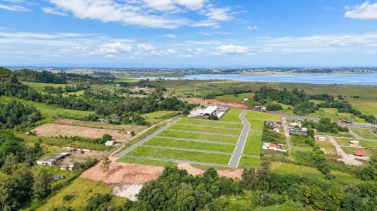 Lote/Terreno à venda, 300m² no Centro, Sombrio