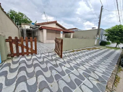 Casa com 3 Quartos à venda, 250m² no Solemar, Praia Grande