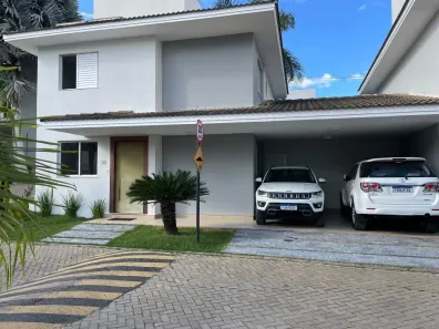 Casa com 4 Quartos à venda, 300m² no Ibituruna, Montes Claros