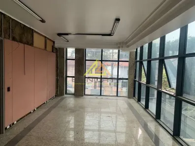 Prédio Comercial para alugar, 1447m² no Campo Belo, São Paulo