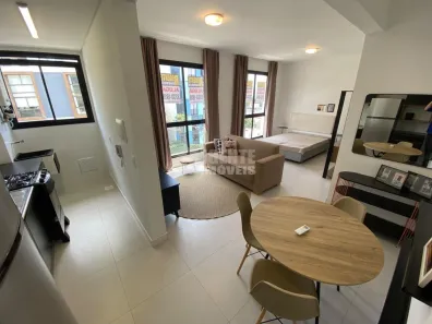Apartamento com 1 Quarto para alugar, 50m² no Carvoeira, Florianópolis