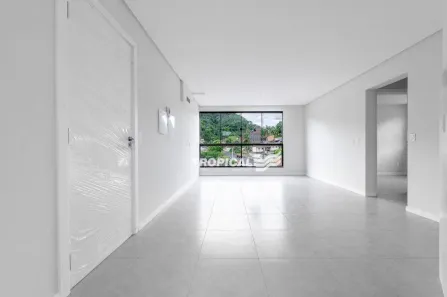 Apartamento com 2 Quartos para alugar, 65m² no Badenfurt, Blumenau
