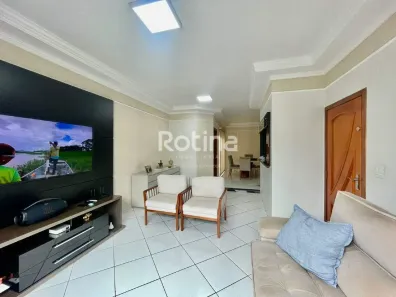 Casa com 3 Quartos à venda, 175m² no Jardim Patrícia, Uberlândia