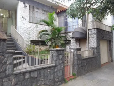 Casa com 3 Quartos à venda, 210m² no Saúde, São Paulo