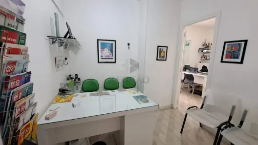 Sala Comercial à venda, 33m² no Santa Efigênia, Belo Horizonte