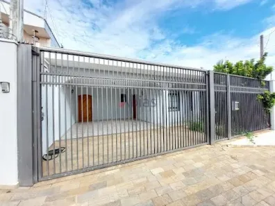 Casa com 3 Quartos à venda, 180m² no Jardim Ricetti, São Carlos