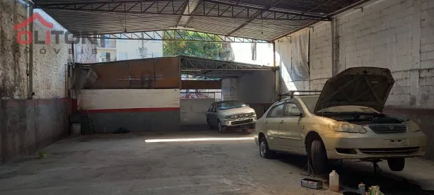 Galpão/Depósito/Armazém à venda, 349m² no Vila Mazzei, São Paulo
