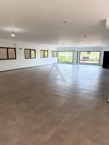 Sala Comercial para alugar, 167m² no Swiss Park, Campinas