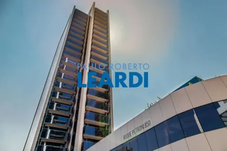 Sala Comercial à venda, 406m² no Jardim das Acácias, São Paulo