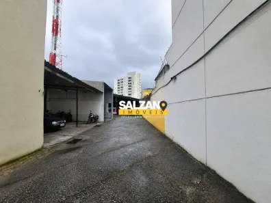 Galpão/Depósito/Armazém para venda ou aluguel, 444m² no Centro, Taubaté