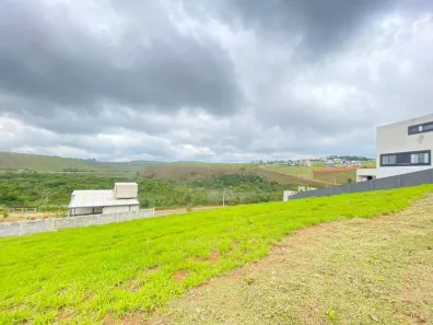Lote/Terreno à venda, 562m² no São Pedro, Juiz de Fora