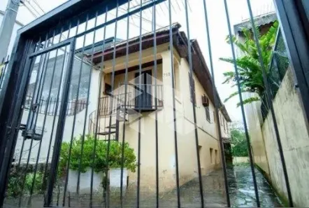 Casa com 2 Quartos à venda, 182m² no Auxiliadora, Porto Alegre