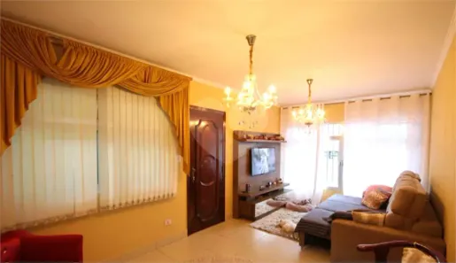 Casa com 3 Quartos à venda, 240m² no Vila Brasilina, São Paulo