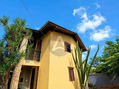 Casa com 2 Quartos para alugar, 140m² no Campeche, Florianópolis