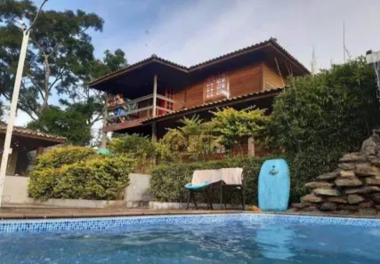 Fazenda/Sítio com 3 Quartos à venda, 300m² no Portal Mantiqueira, Caçapava