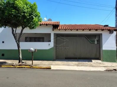 Casa com 3 Quartos à venda, 104m² no Vila Nova Santa Luzia, Bauru
