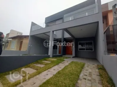 Sobrado com 3 Quartos à venda, 122m² no Guarujá, Porto Alegre