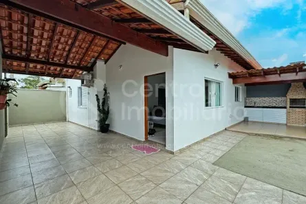 Casa com 2 Quartos à venda, 84m² no Cidade Nova Peruíbe, Peruíbe