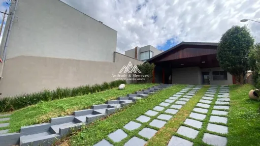 Casa com 2 Quartos para alugar, 107m² no Centro, Ribeirão Preto