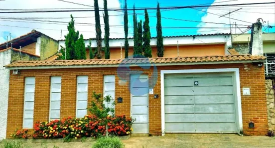 Casa com 3 Quartos à venda, 176m² no Vila Trujillo, Sorocaba