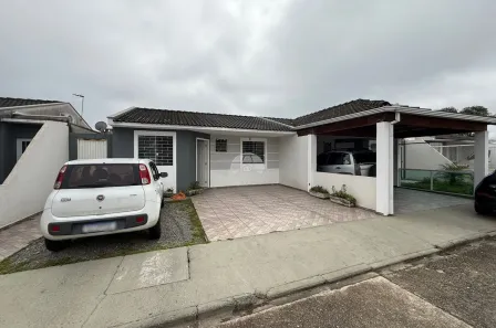Casa com 3 Quartos à venda, 51m² no Guaraituba, Colombo