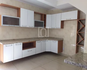 Sobrado com 5 Quartos à venda, 182m² no Jardim Europa, Sorocaba
