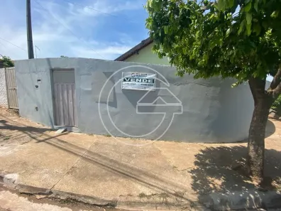 Casa com 2 Quartos à venda, 10m² no Centro, Marília